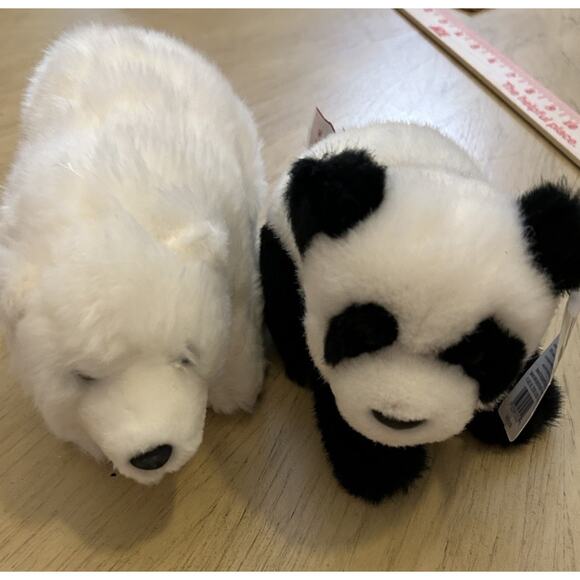 2- World Wildlife Fund 8" Polar Bear & Panda Bear GUND Plush Stuffed Animals 2 - Picture 9 of 16